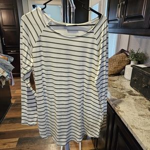 Long sleeve elbow patch top!